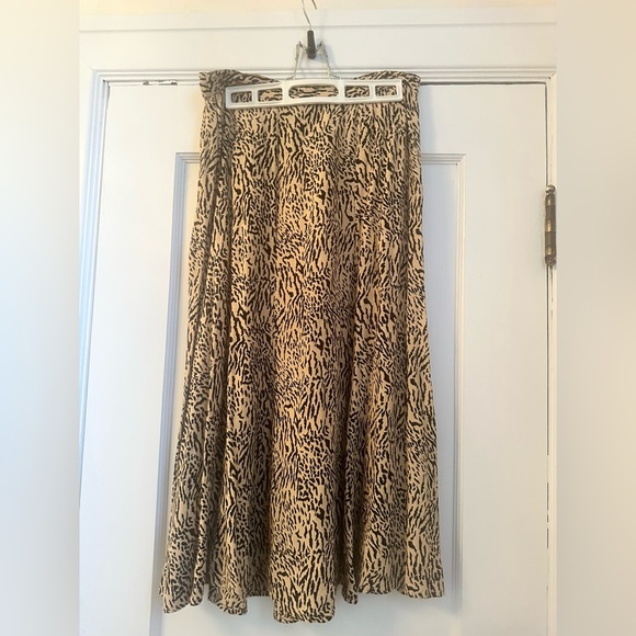 Bamboo Blonde Midi Length Animal Print Skirt Size 10 - Picture 1 of 5